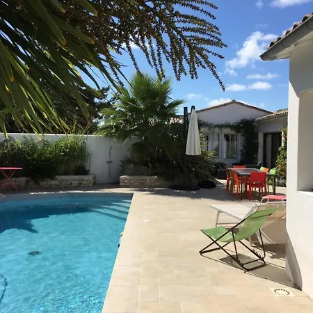 Maison *